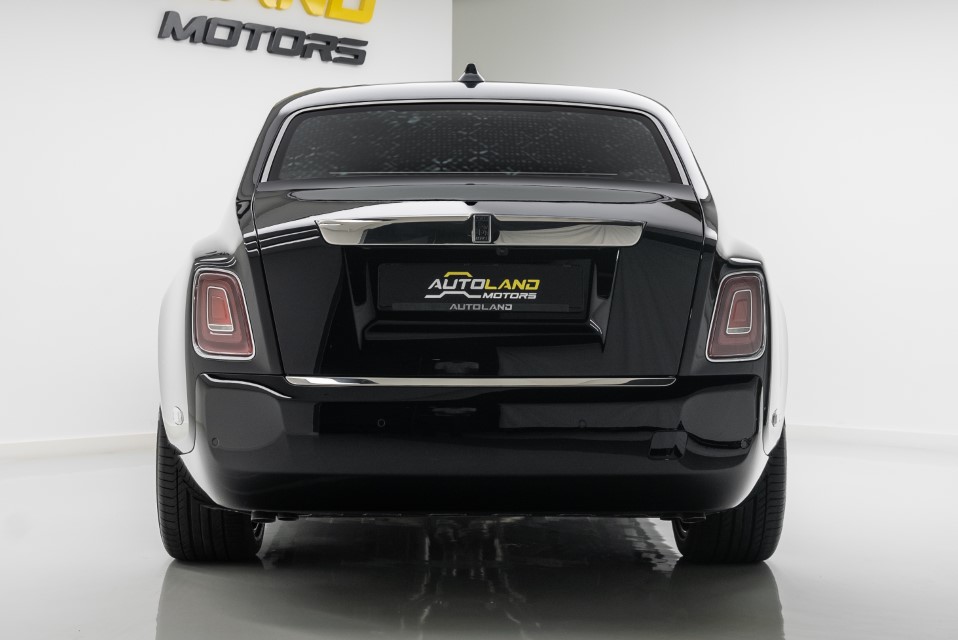 2025 ROLLS ROYCE PHANTOM | | GCC SPECS | WARRANTY SERVICE